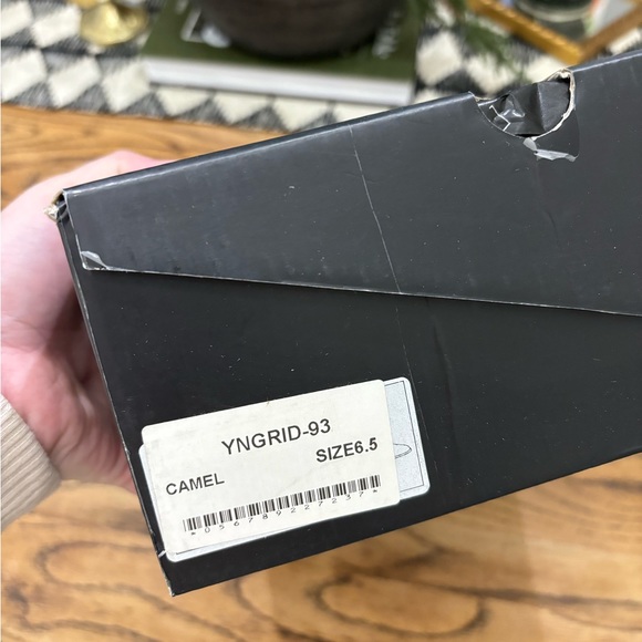 SHUSHOP Brown Ankle Boots - Picture 4 of 5